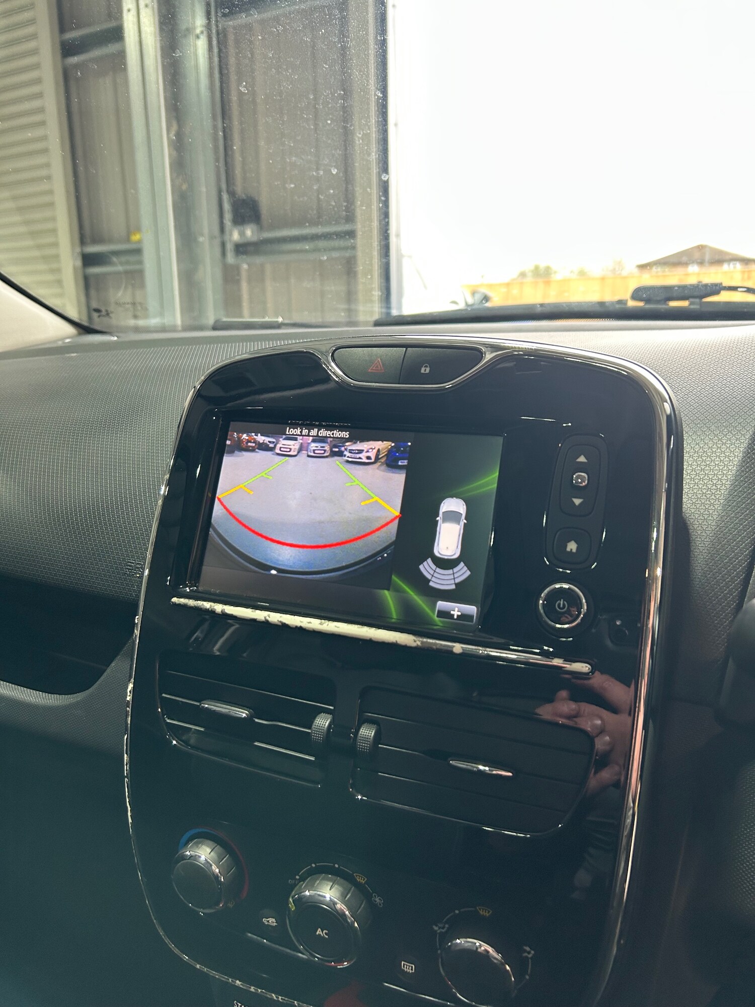 Used Renault Clio 2014 for sale - 78180004: Photo 18