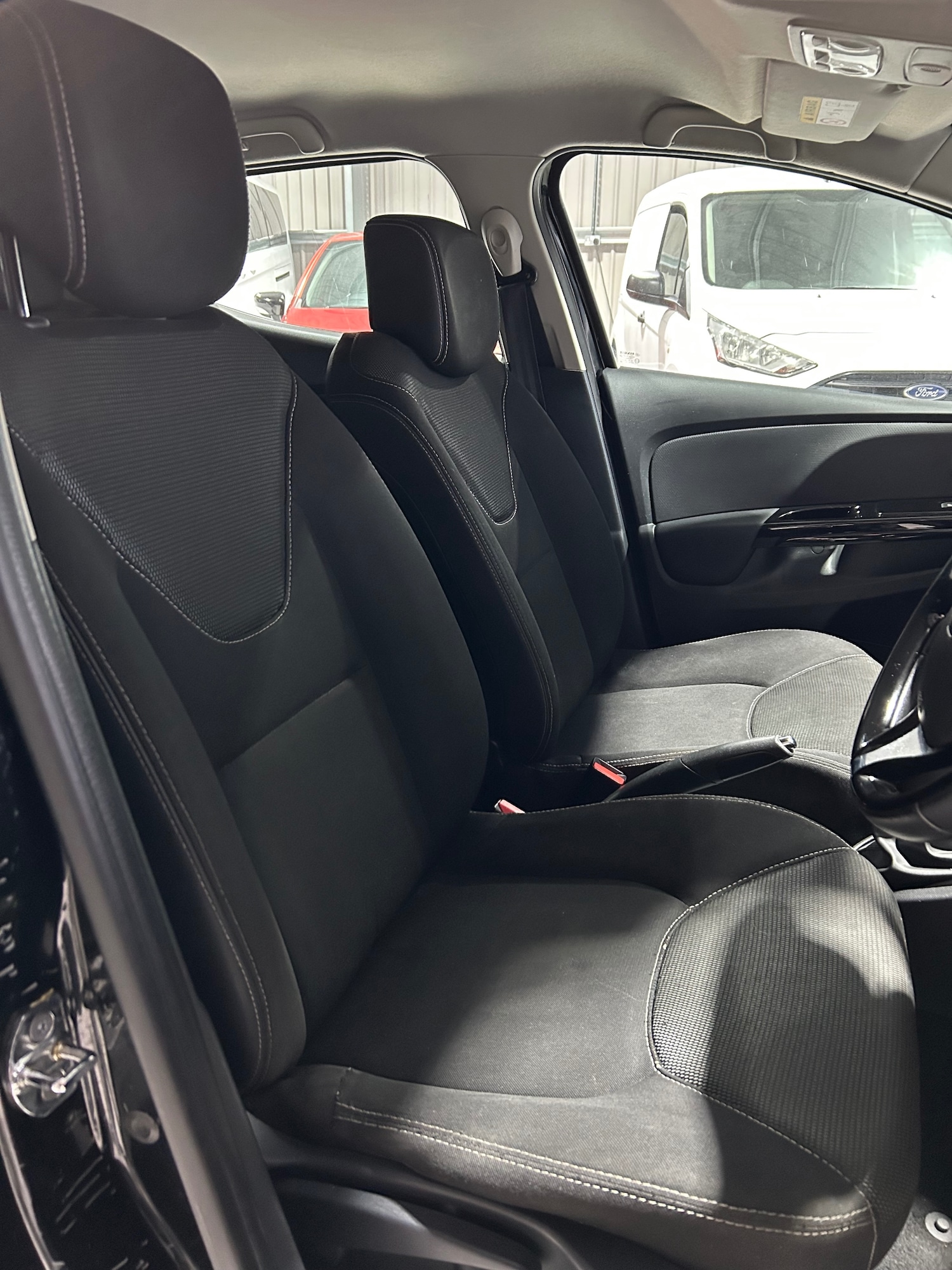 Used Renault Clio 2014 for sale - 77303426: Photo 11