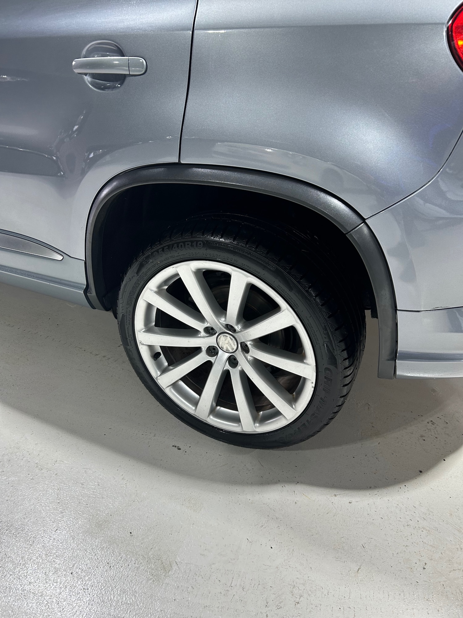 Used Volkswagen Tiguan 2010 for sale - 77529437: Photo 11