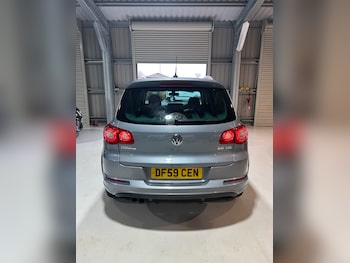 Used Volkswagen Tiguan 2010 for sale - 77529437: Photo