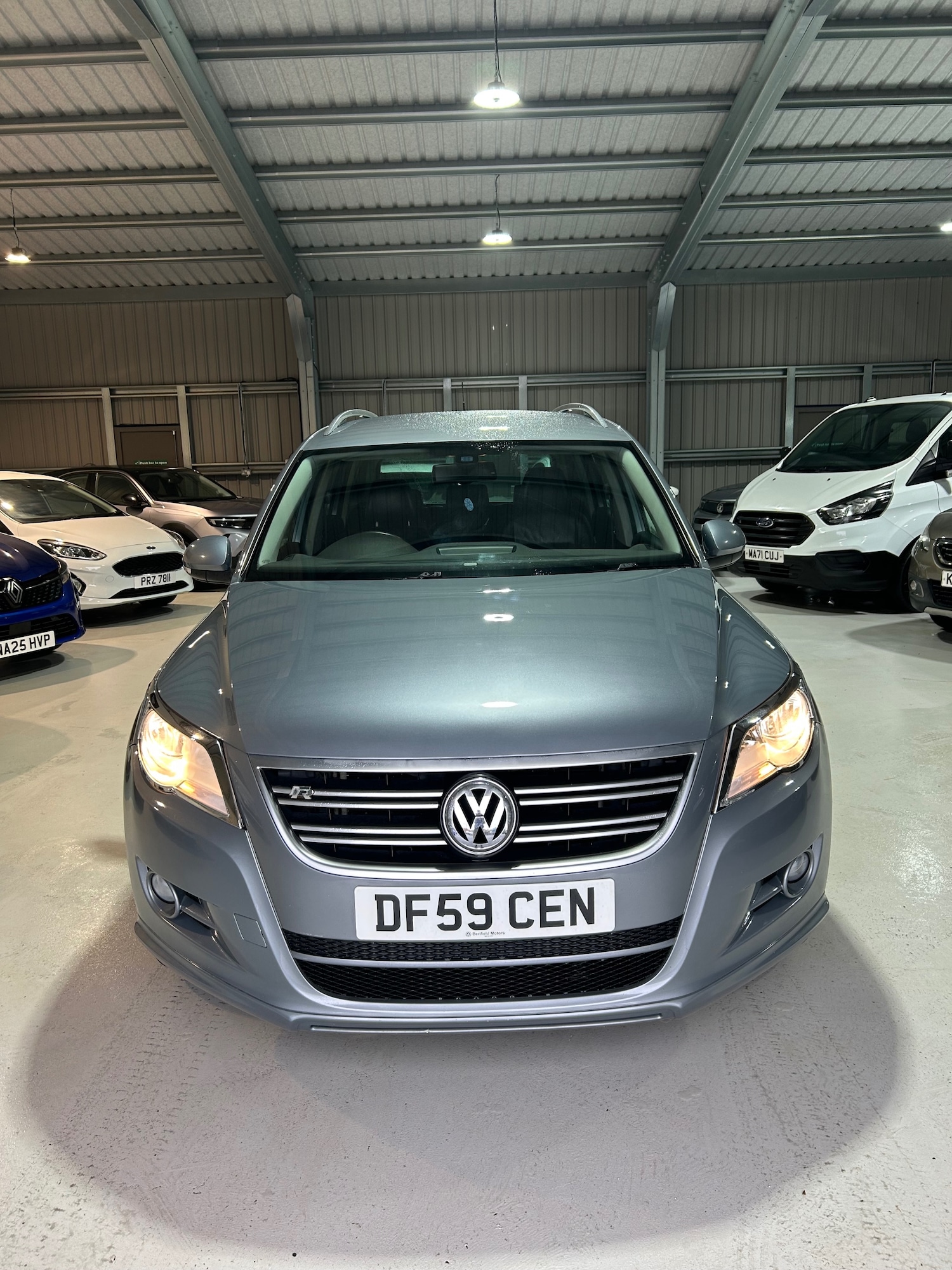 Used Volkswagen Tiguan 2010 for sale - 77529437: Photo 8