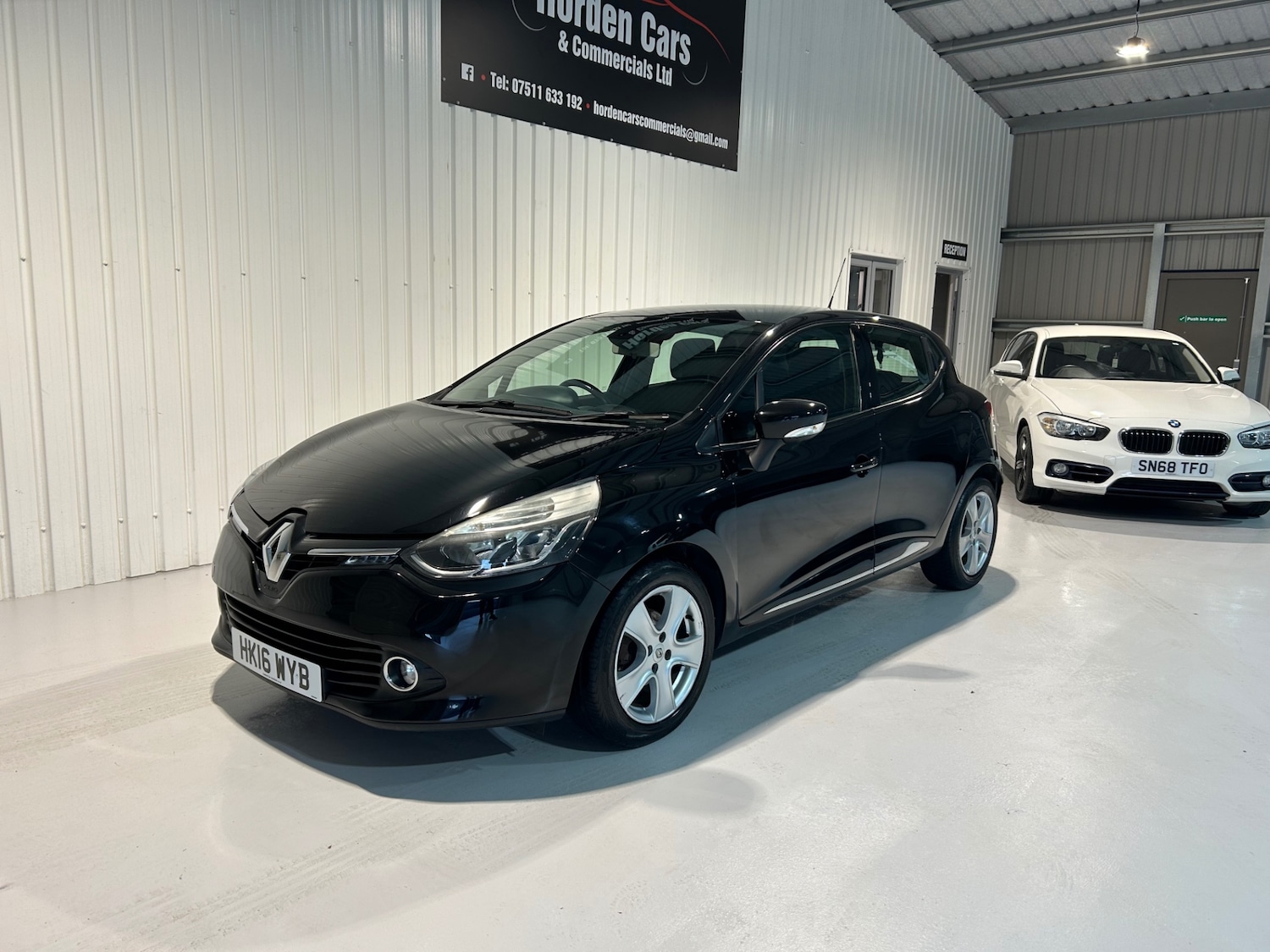 Used Renault Clio 2016 for sale - 76948603: Photo 2