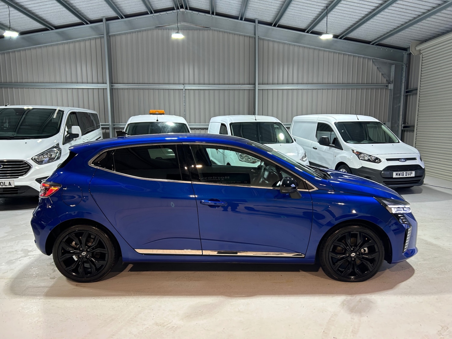 Used Renault Clio 2025 for sale - 77276856: Photo 4