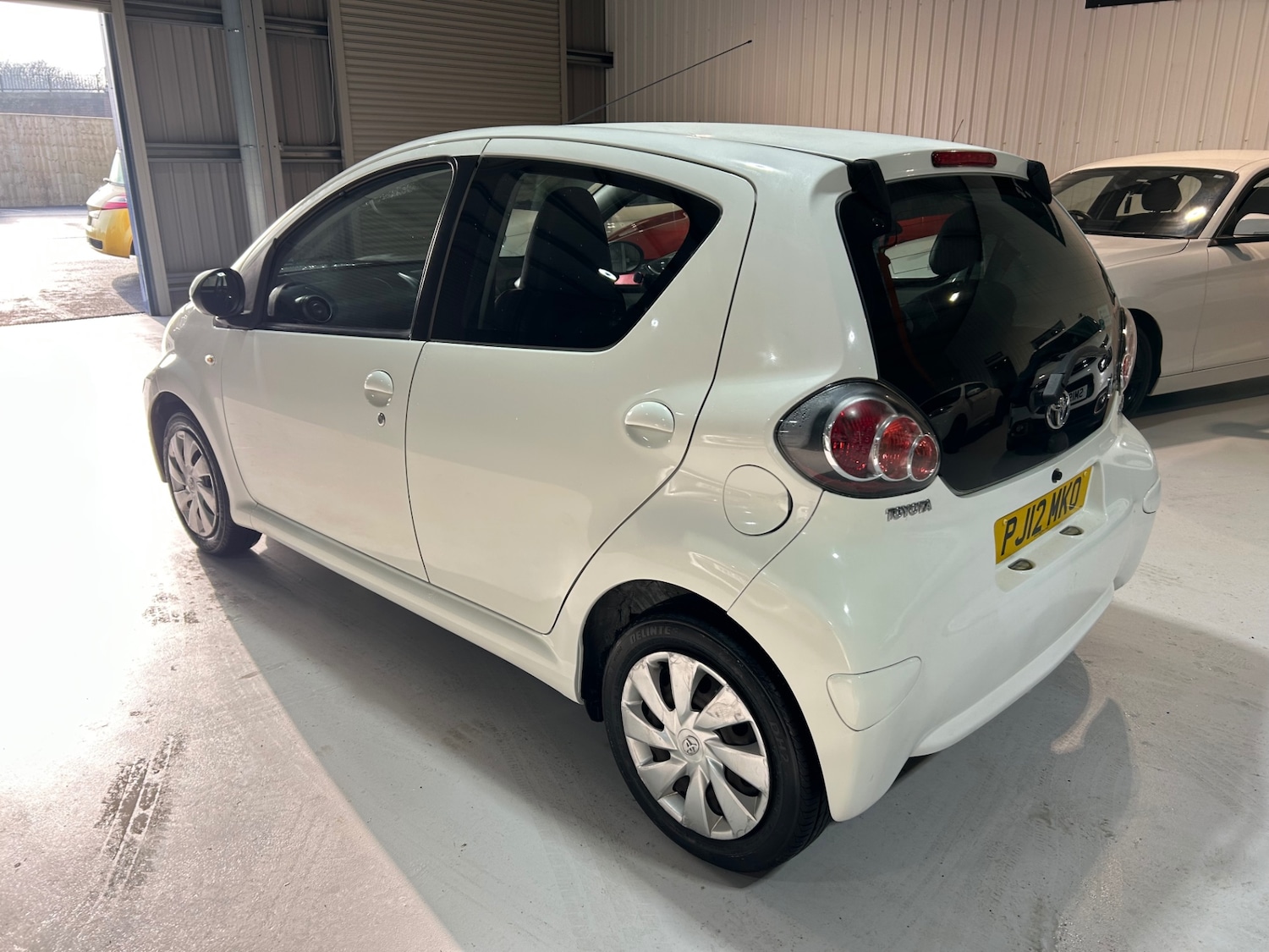 Used Toyota AYGO 2012 for sale - 77236957: Photo 3