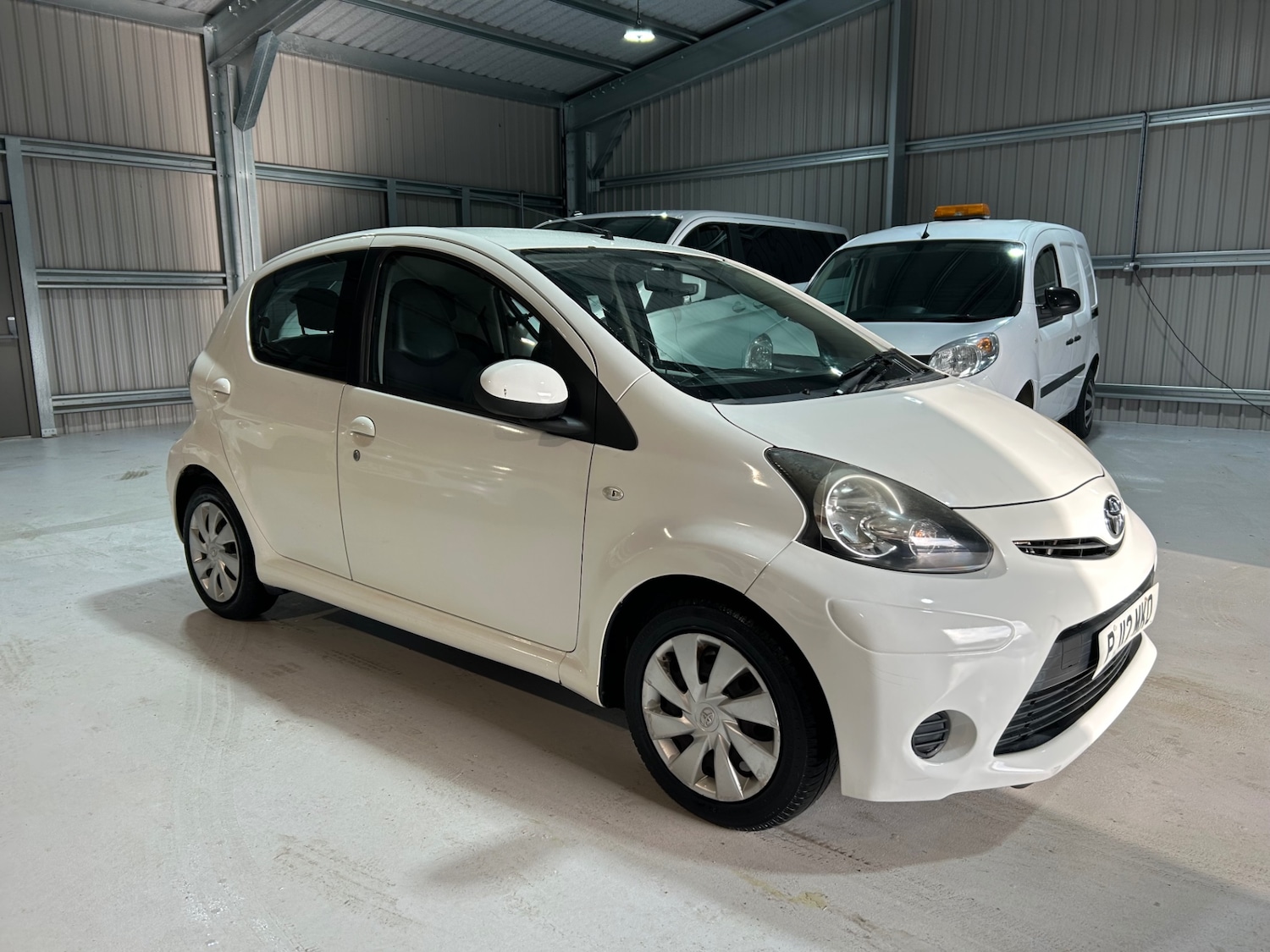 Used Toyota AYGO 2012 for sale - 77236957: Photo 6