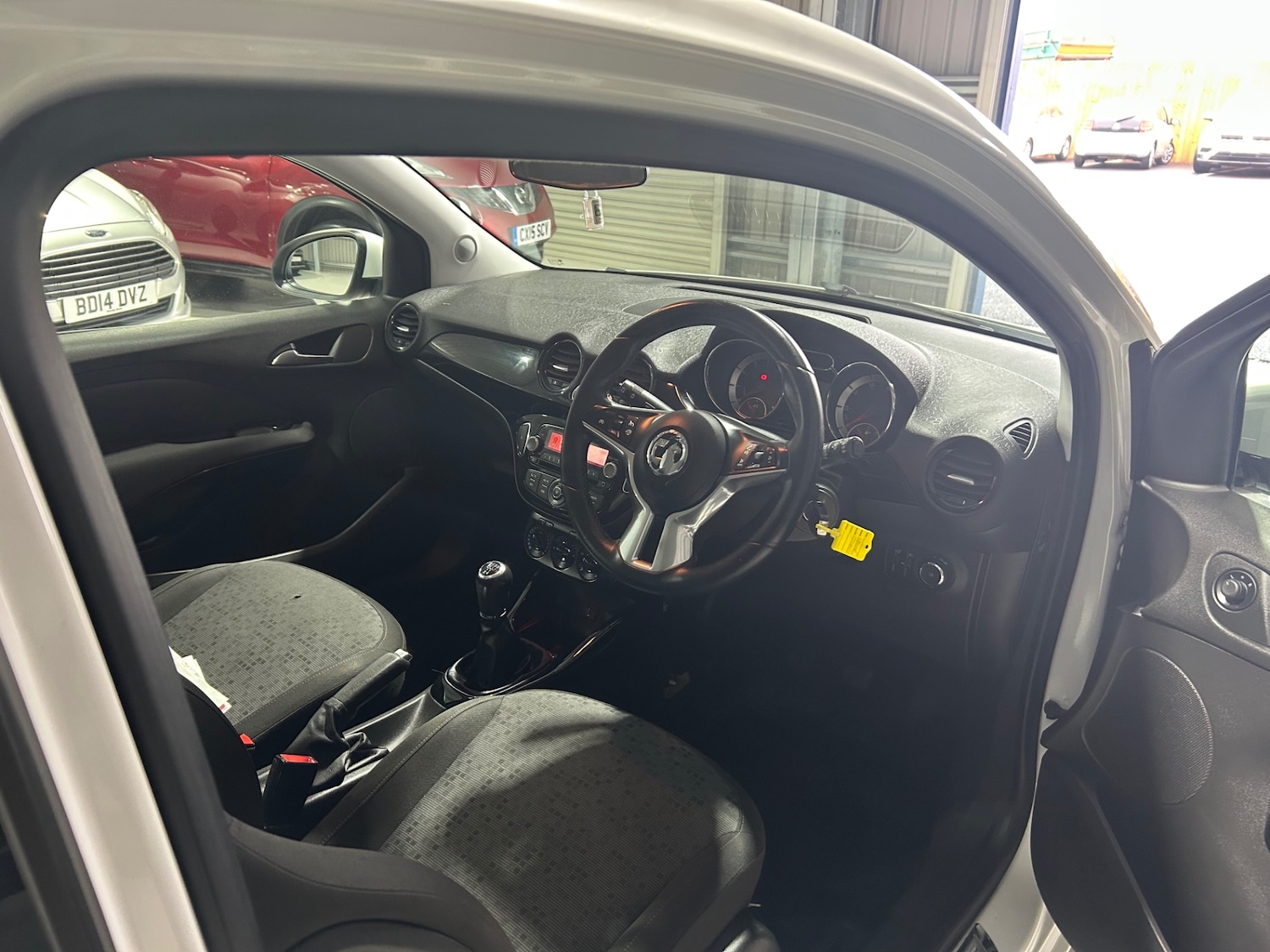 Used Vauxhall ADAM 2015 for sale - 77432669: Photo 9