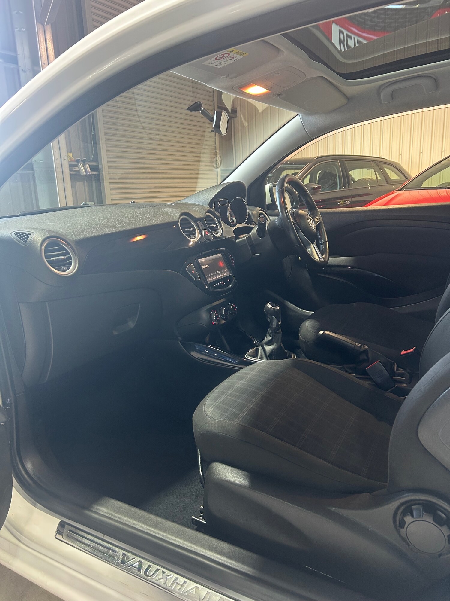 Used Vauxhall ADAM 2015 for sale - 77760266: Photo 11