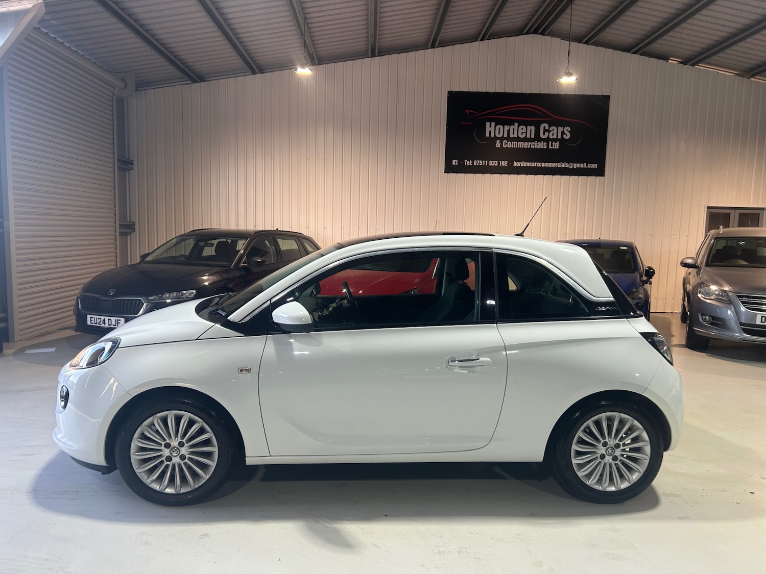 Used Vauxhall ADAM 2015 for sale - 77760266: Photo 2