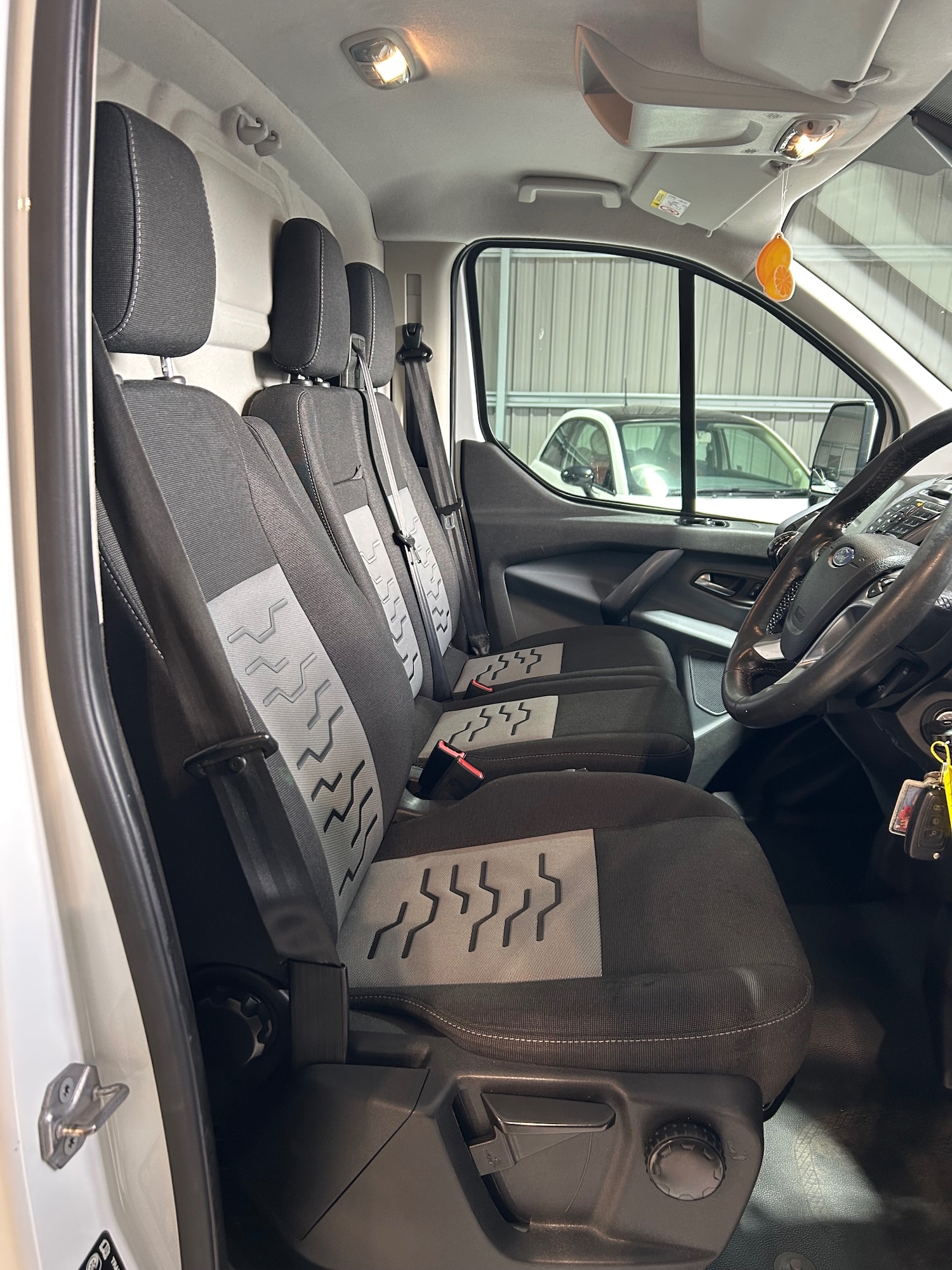 Used Ford Transit Custom 2016 for sale - 77593092: Photo 10