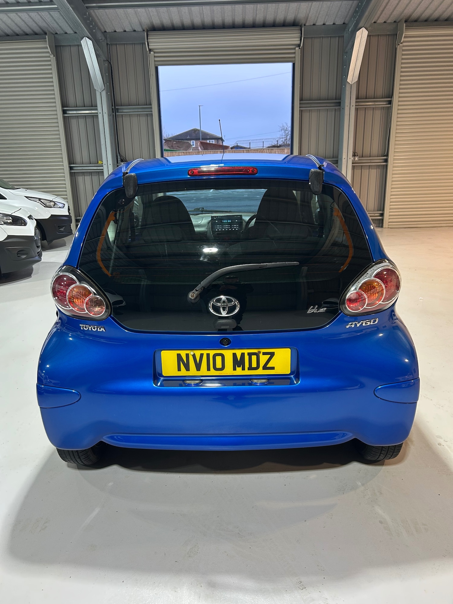 Used Toyota AYGO 2010 for sale - 77138399: Photo 4
