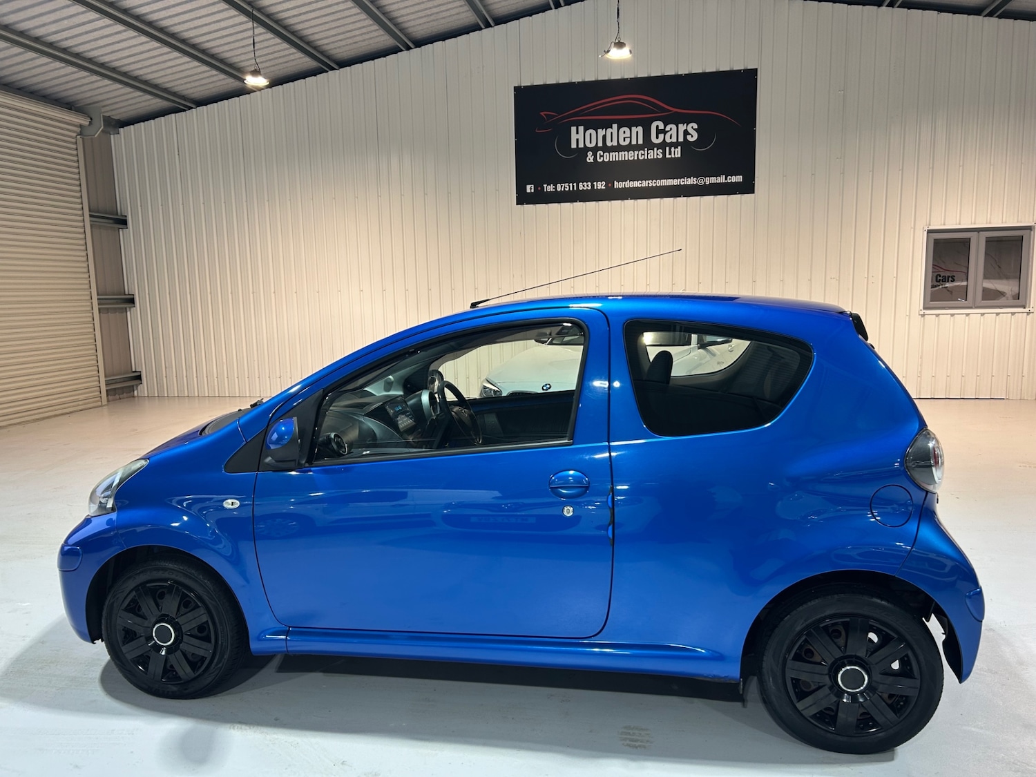 Used Toyota AYGO 2010 for sale - 77138399: Photo 6