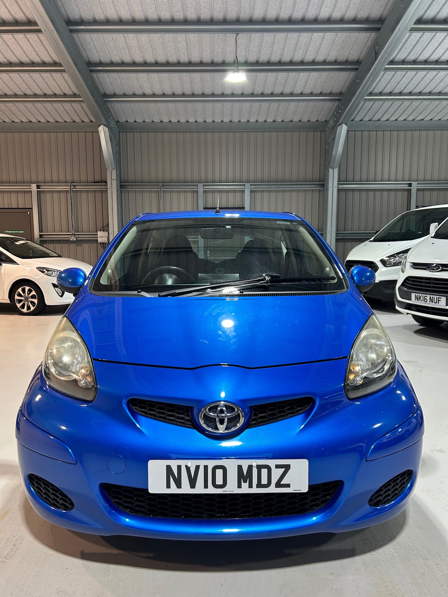 Used Toyota AYGO 2010 for sale - 77138399: Photo 8