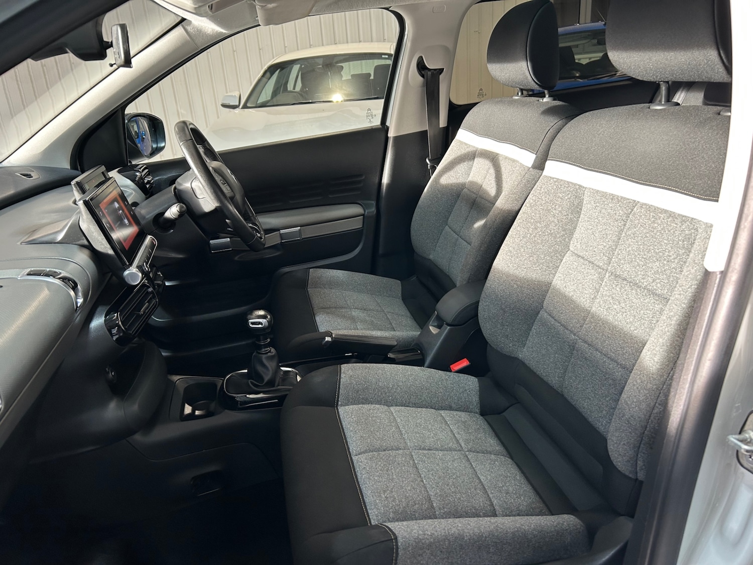 Used Citroen C4 Cactus 2019 for sale - 77168603: Photo 9