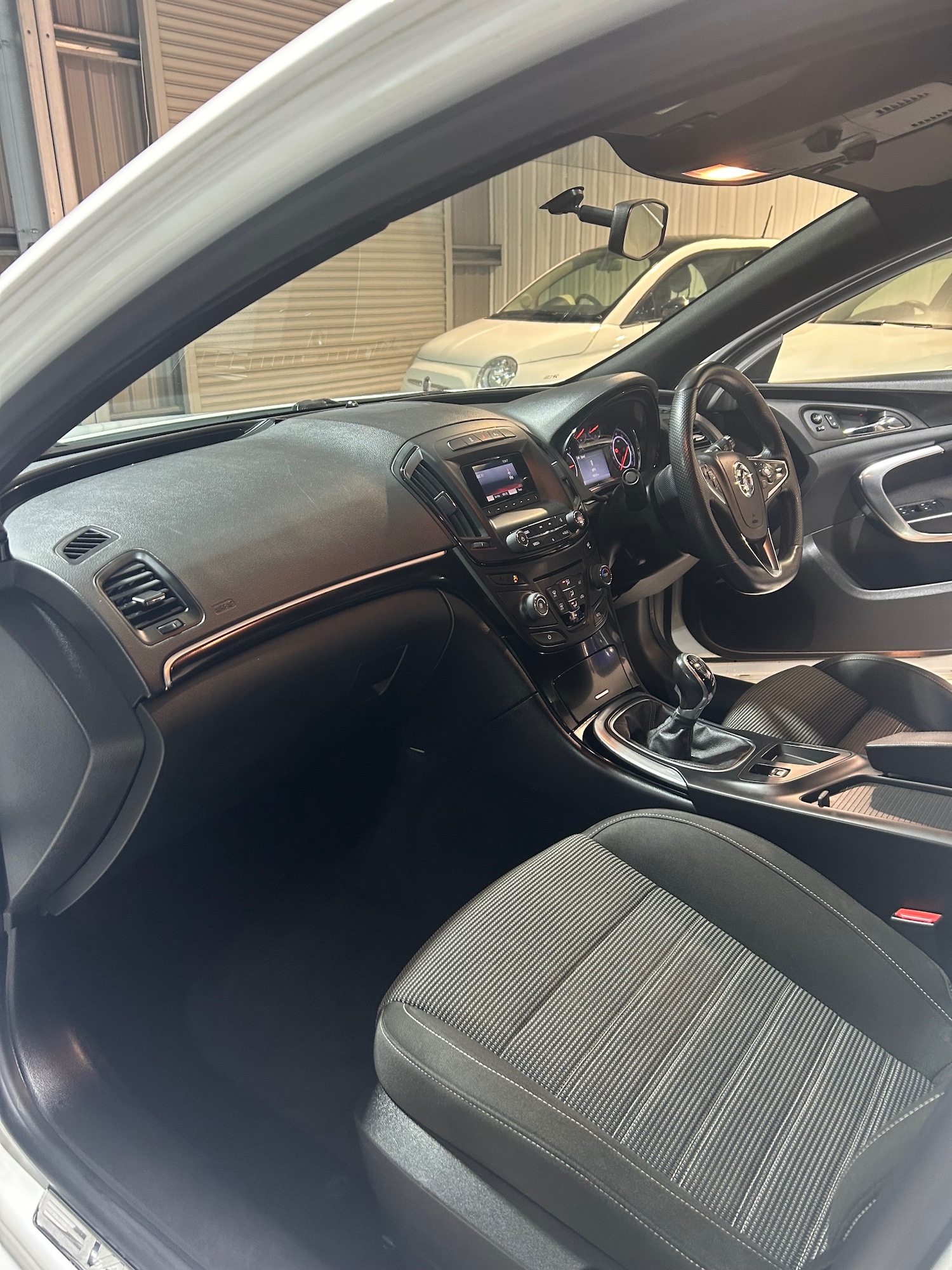 Used Vauxhall Insignia 2014 for sale - 77418409: Photo 10