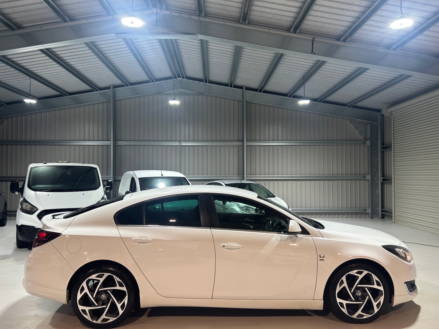 Used Vauxhall Insignia 2014 for sale - 77418409: Photo 6