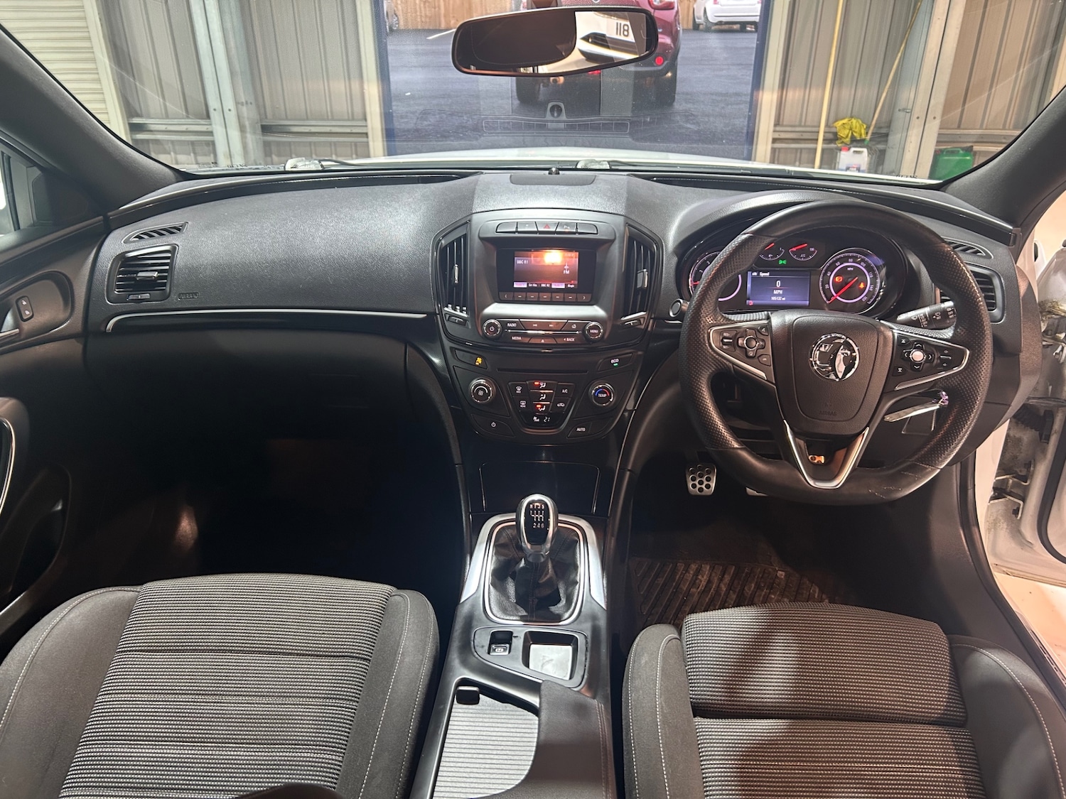 Used Vauxhall Insignia 2014 for sale - 77418409: Photo 9