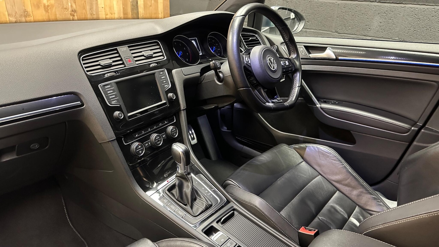 Used Volkswagen Golf for sale - 78116601: Photo 17