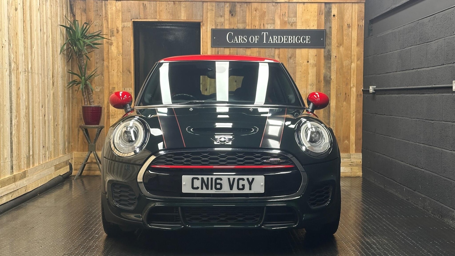 Used MINI Hatch 2016 for sale - 76743560: Photo 2