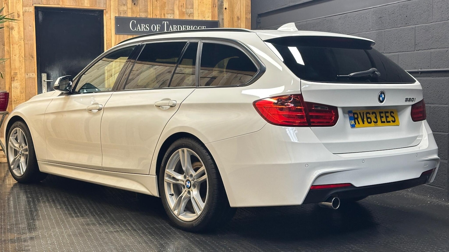 Used BMW 3 Series 2013 for sale - 76315149: Photo 12