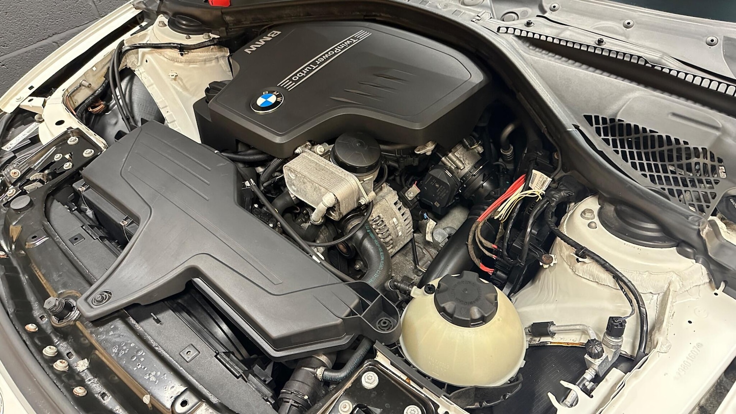 Used BMW 3 Series 2013 for sale - 76315149: Photo 20