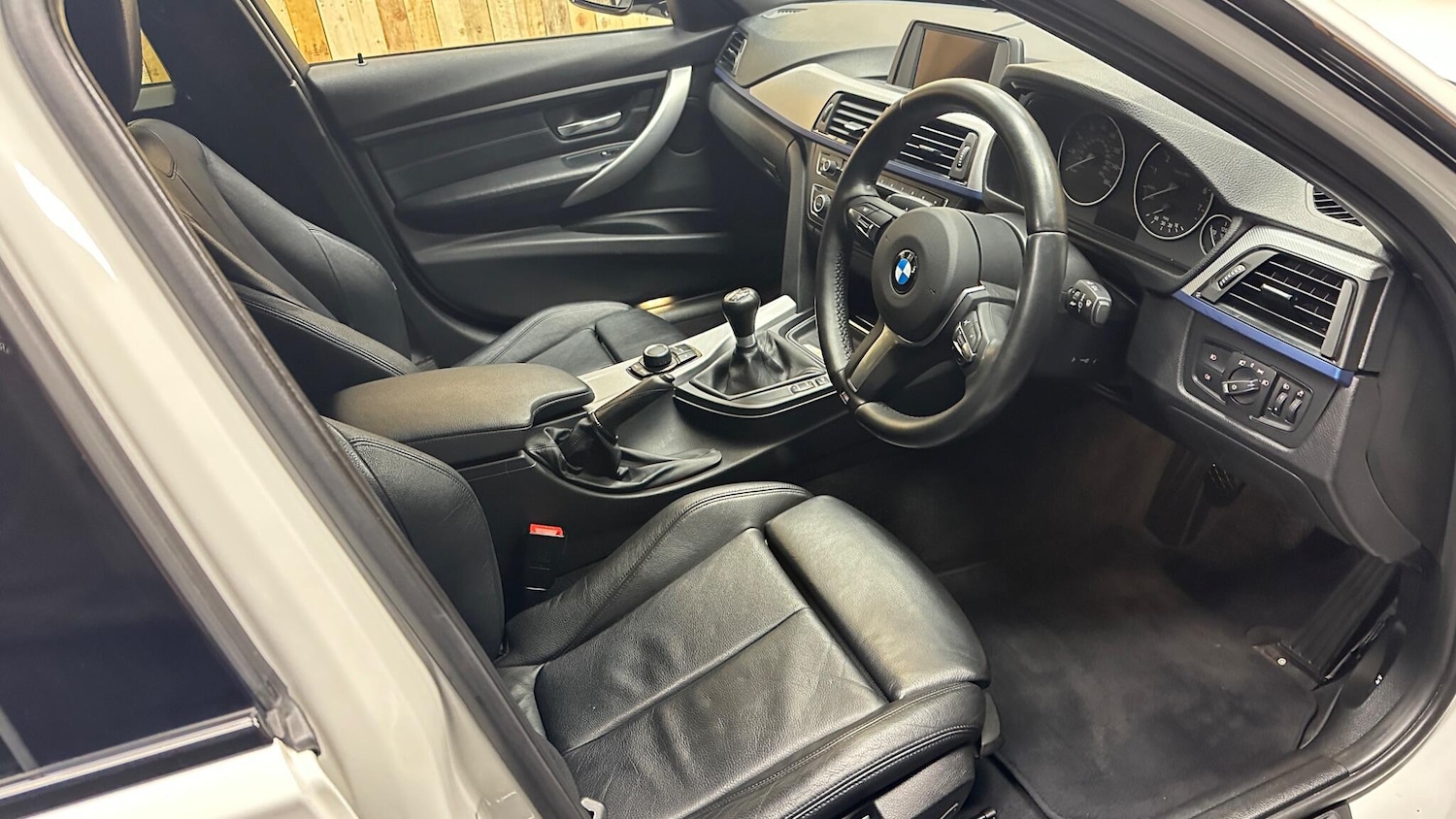 Used BMW 3 Series 2013 for sale - 76315149: Photo 21