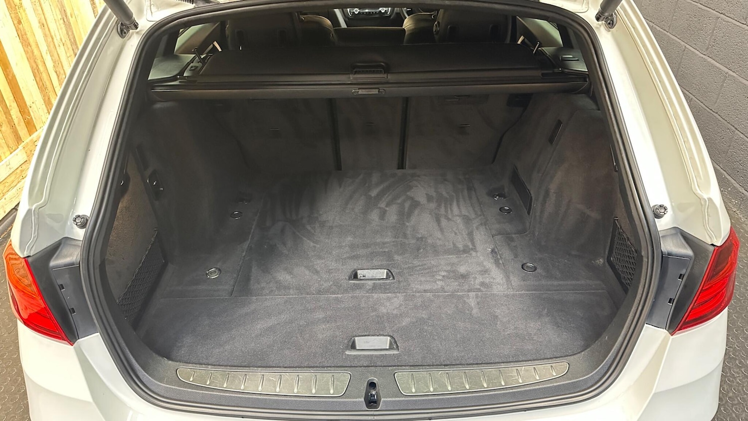 Used BMW 3 Series 2013 for sale - 76315149: Photo 41