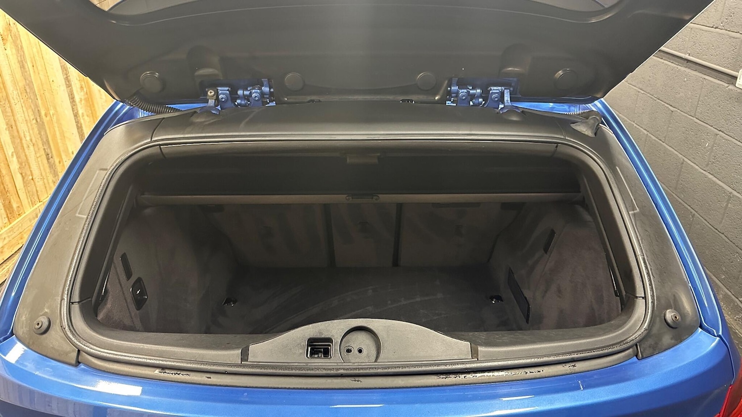 Used BMW 3 Series 2013 for sale - 77229711: Photo 39