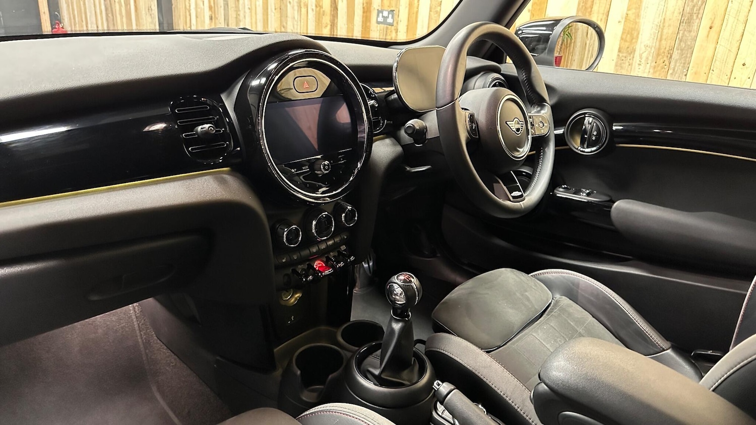 Used MINI Hatch 2021 for sale - 77164021: Photo 15