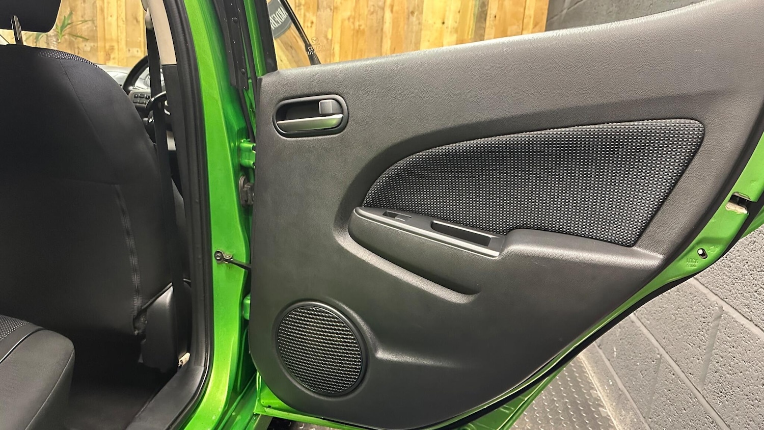 Used Mazda Mazda2 2009 for sale - 77229315: Photo 22