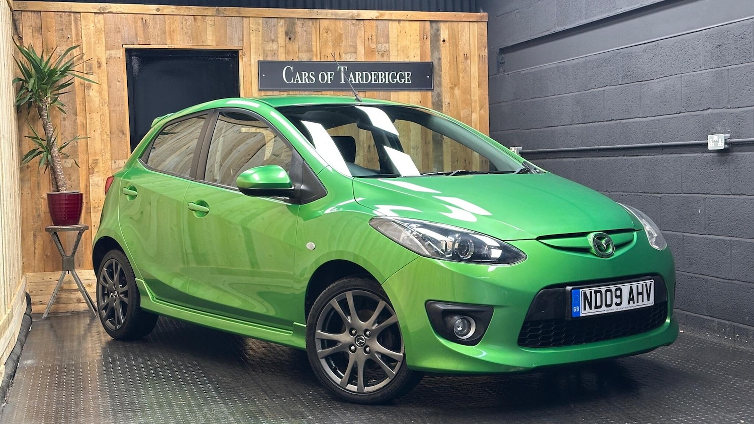 Used Mazda Mazda2 2009 for sale - 77229315: Photo 5