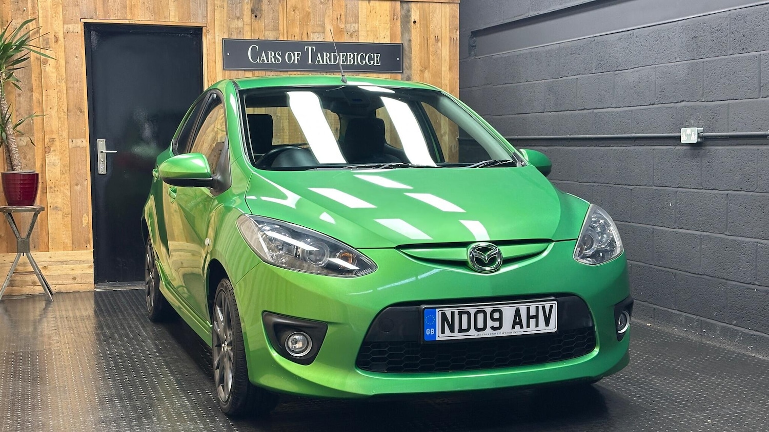 Used Mazda Mazda2 2009 for sale - 77229315: Photo 6