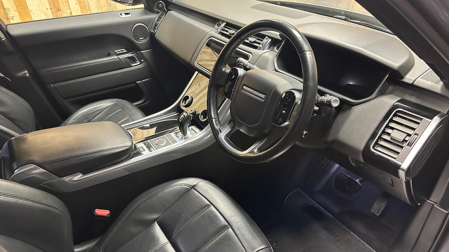 Used Land Rover Range Rover Sport 2020 for sale - 76926064: Photo 15