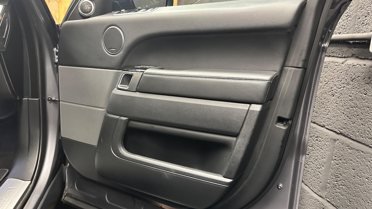 Used Land Rover Range Rover Sport 2020 for sale - 76926064: Photo 24