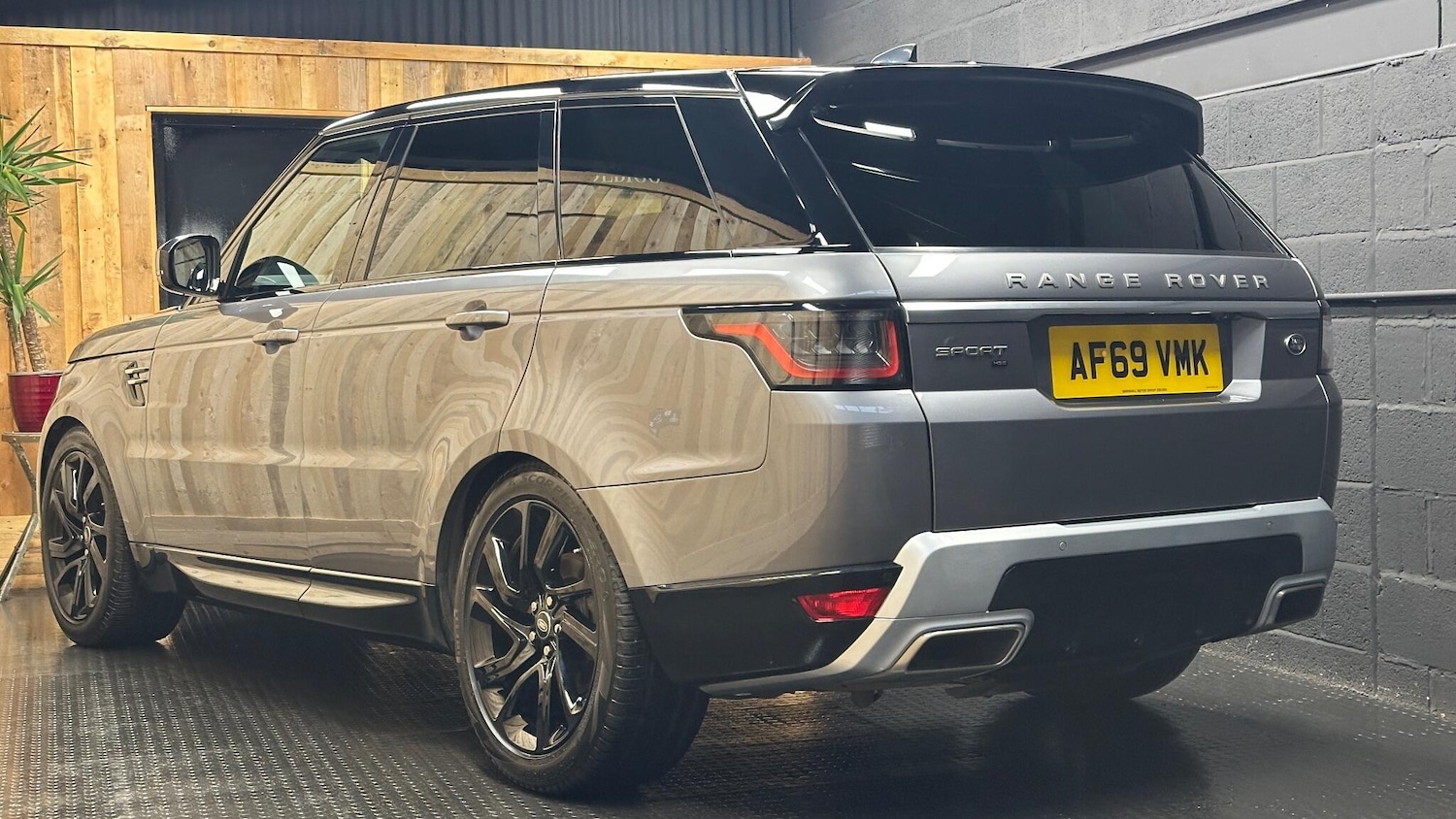 Used Land Rover Range Rover Sport 2020 for sale - 76926064: Photo 8