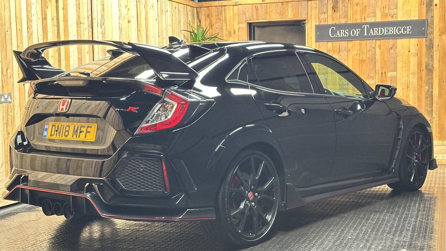 Used Honda Civic 2018 for sale - 76377744: Photo 14