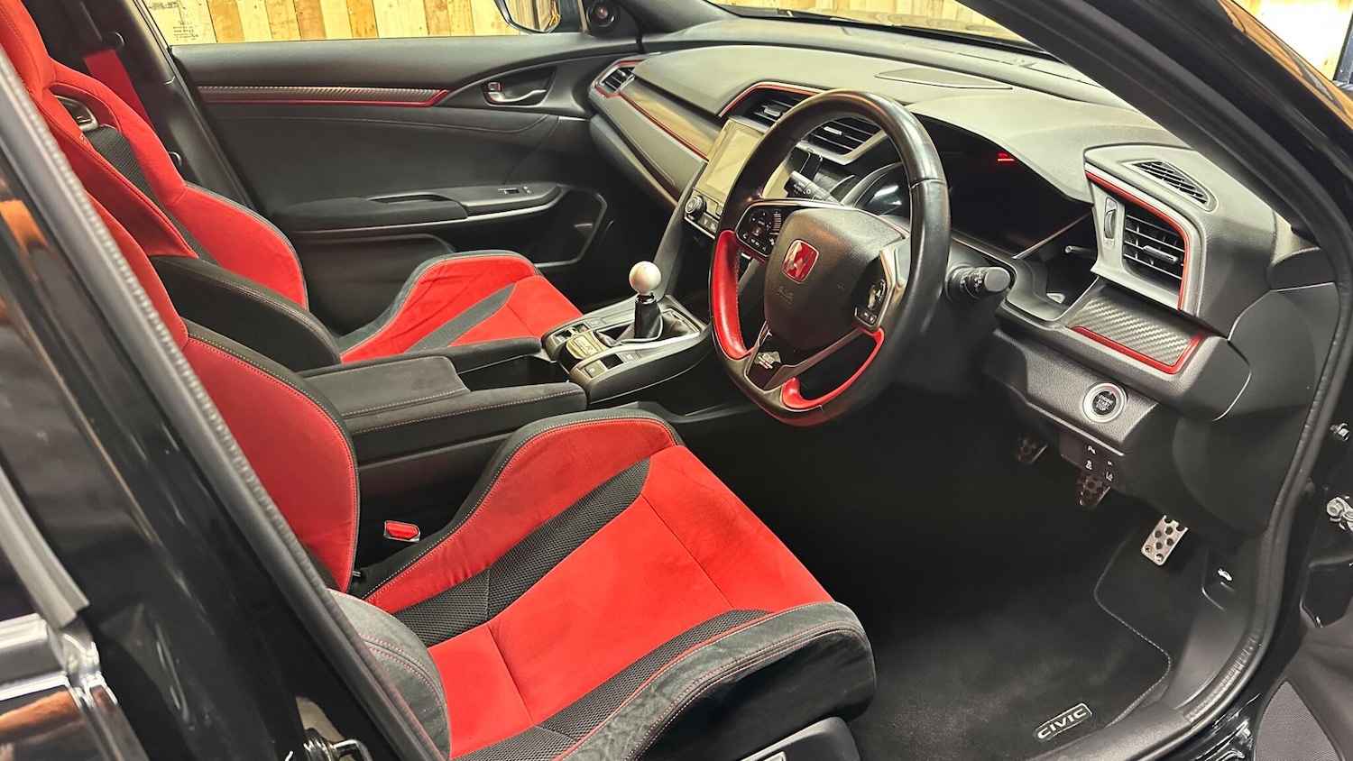 Used Honda Civic 2018 for sale - 76377744: Photo 25