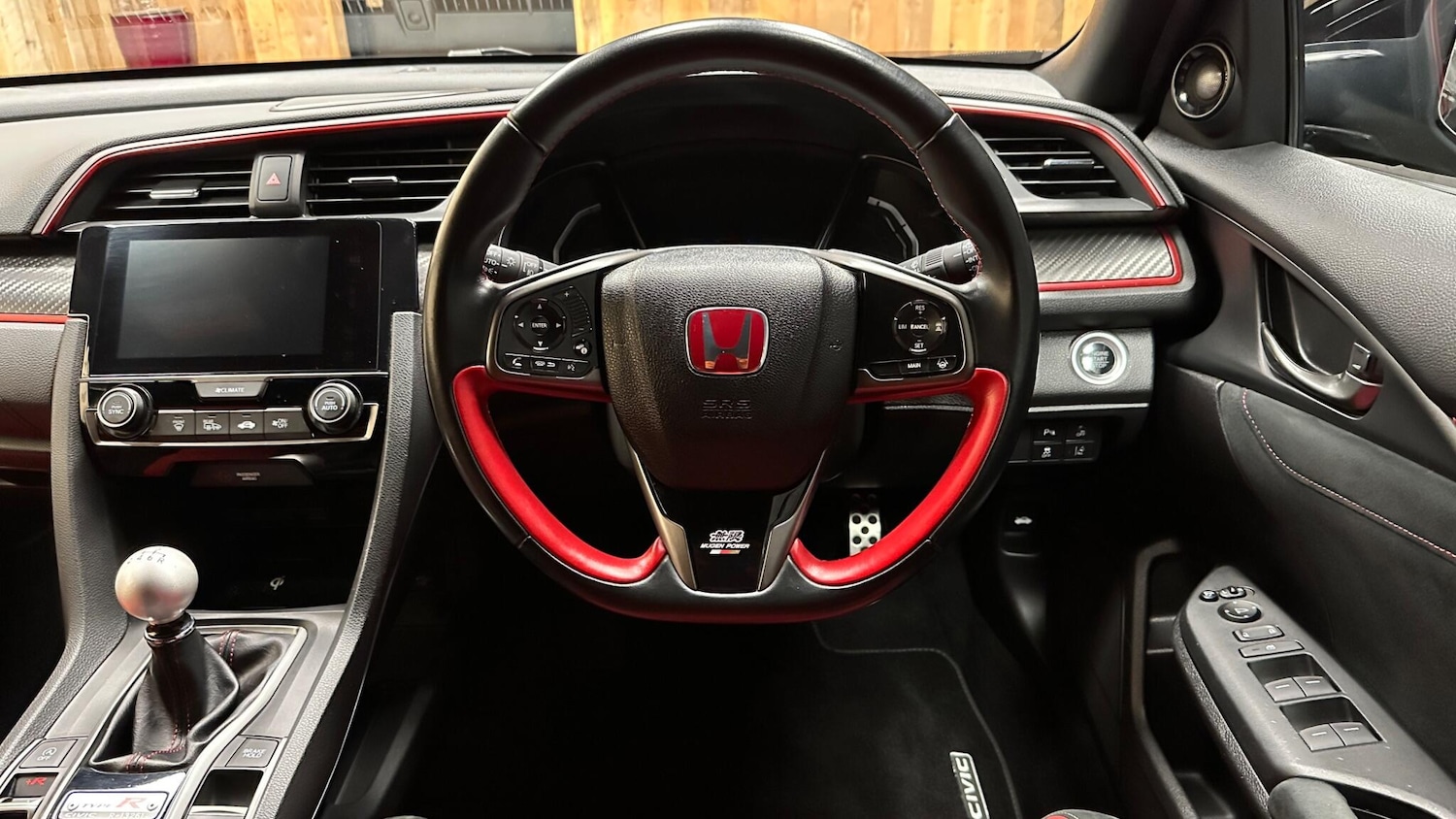 Used Honda Civic 2018 for sale - 76377744: Photo 36