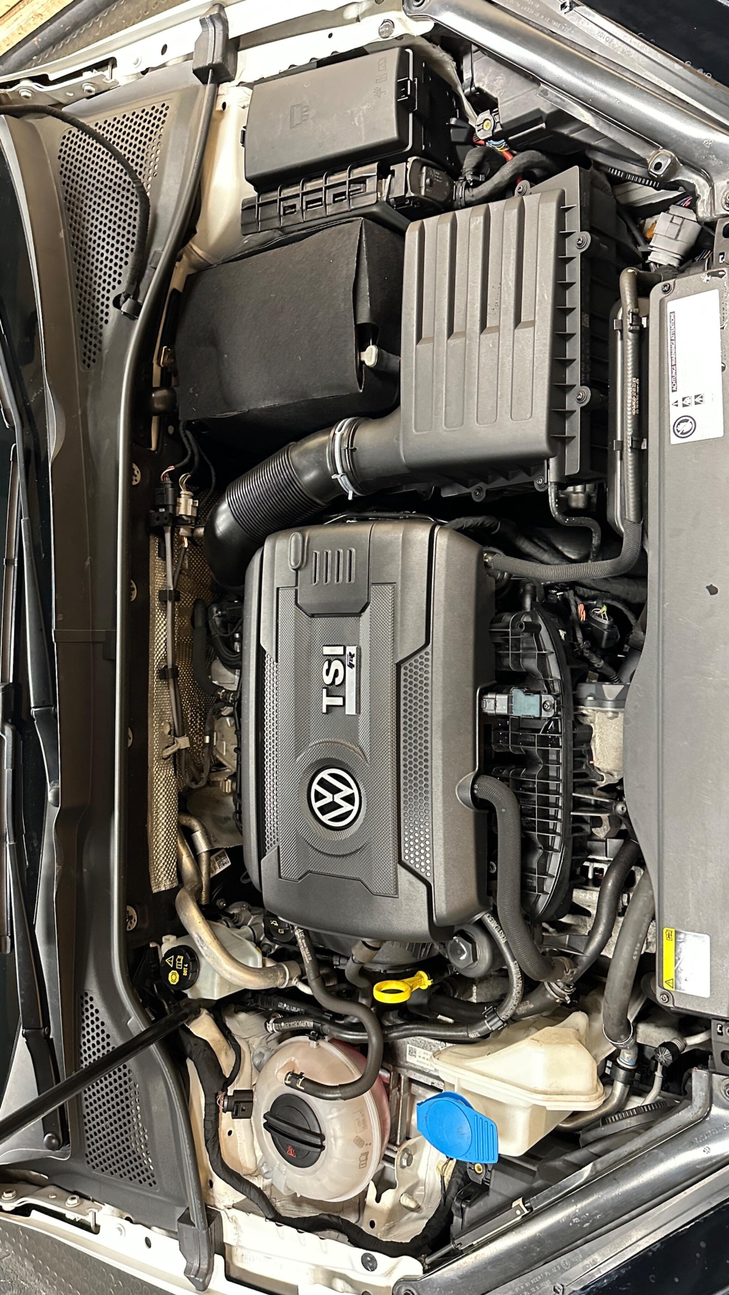 Used Volkswagen Golf 2016 for sale - 76512828: Photo 40