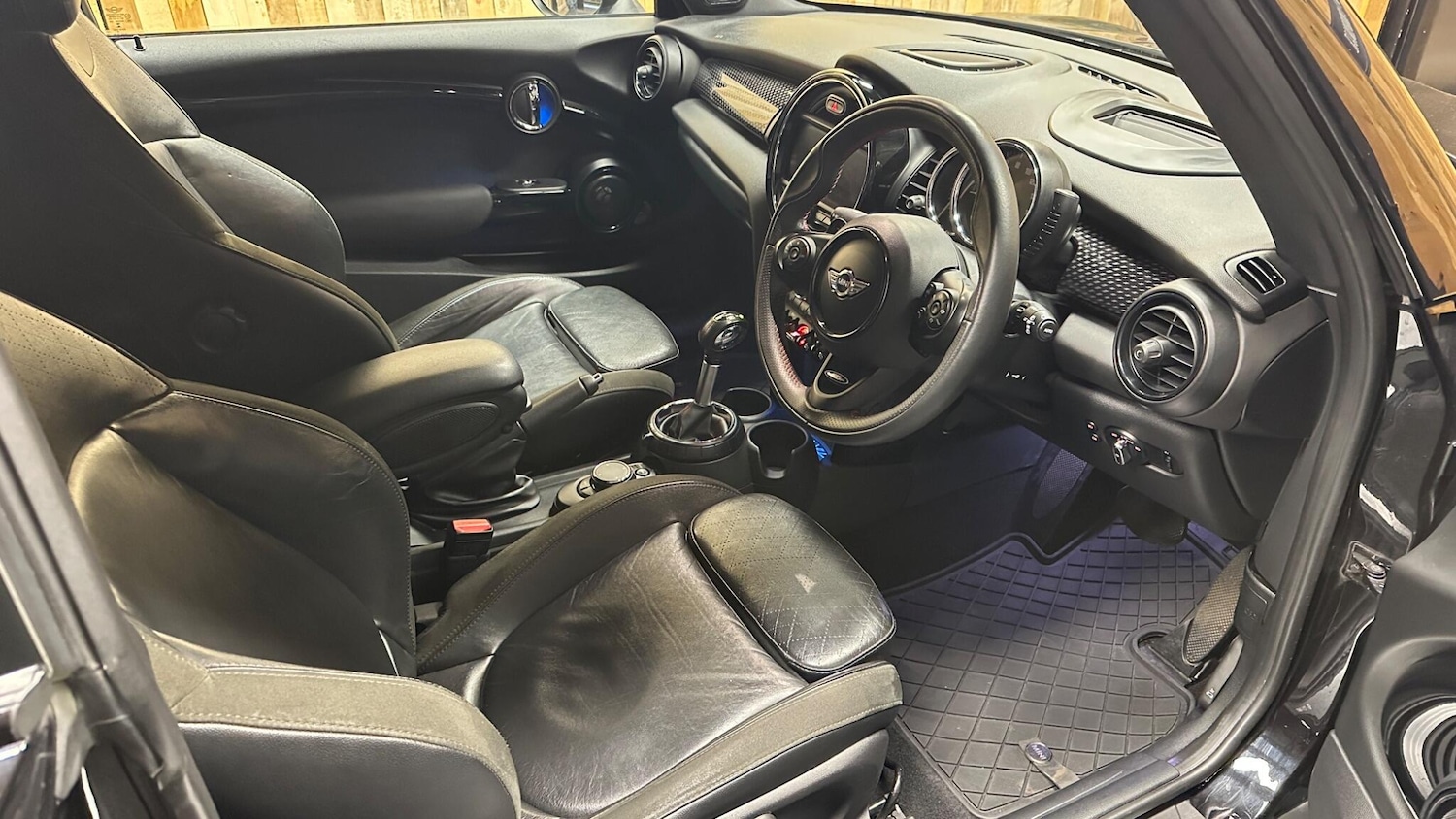 Used MINI Hatch 2016 for sale - 76269645: Photo 23