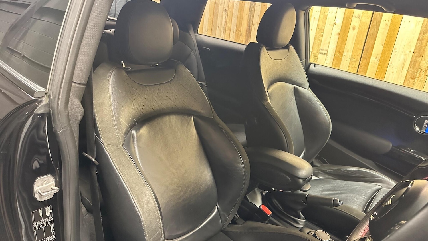 Used MINI Hatch 2016 for sale - 76269645: Photo 24