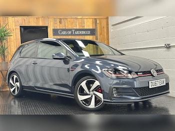 Used Volkswagen Golf 2017 for sale - 75839396: Photo