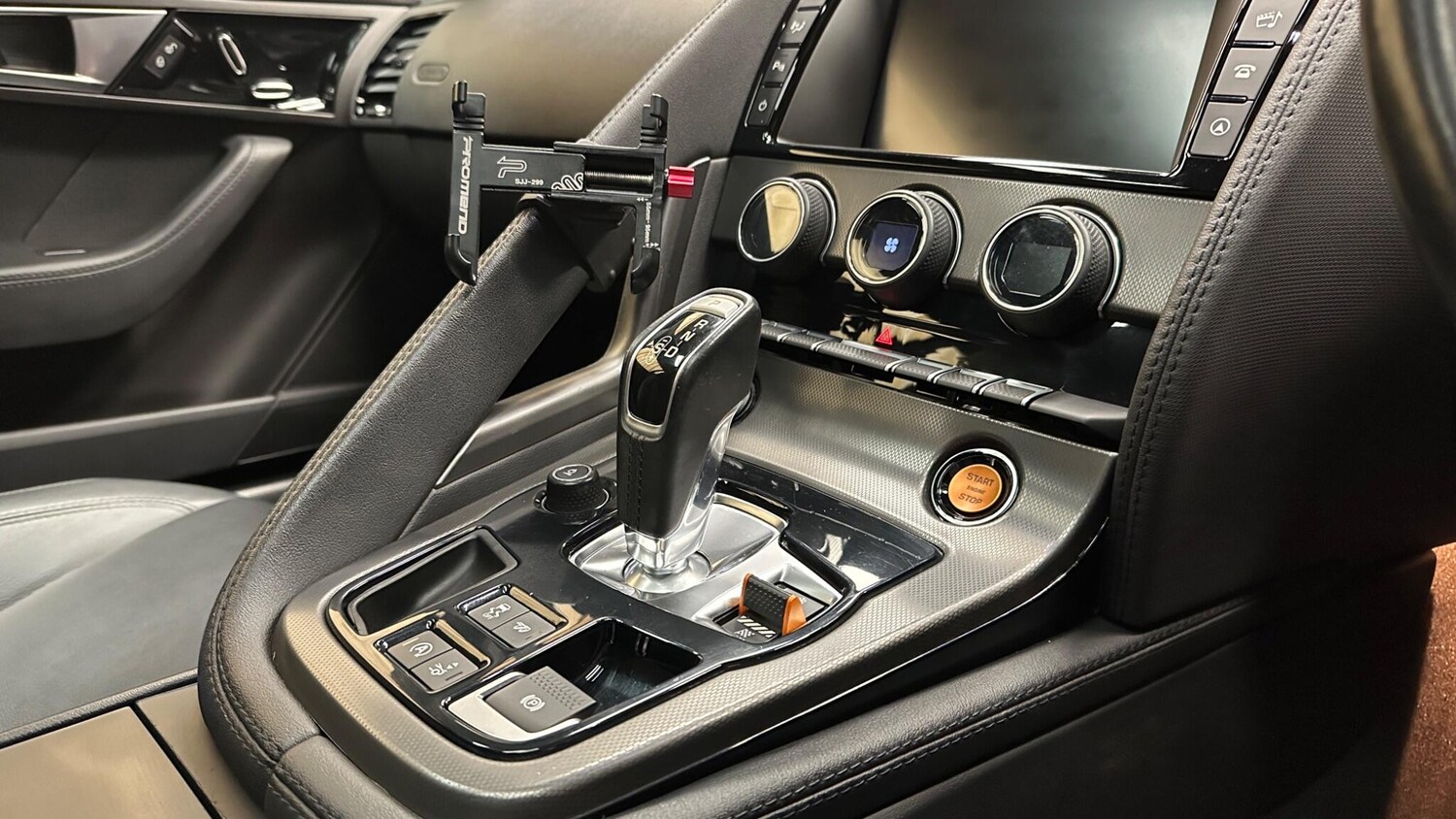 Used Jaguar F-Type for sale - 77970051: Photo 23