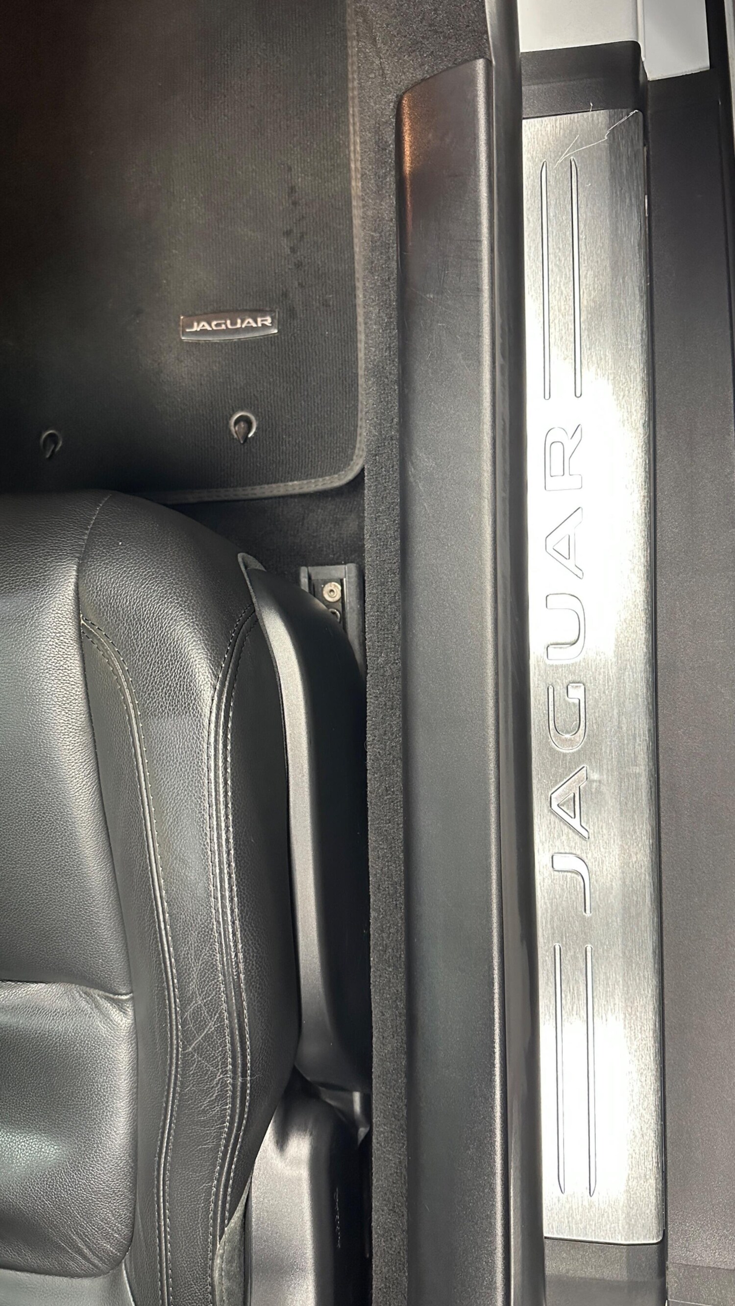 Used Jaguar F-Type for sale - 77970051: Photo 25