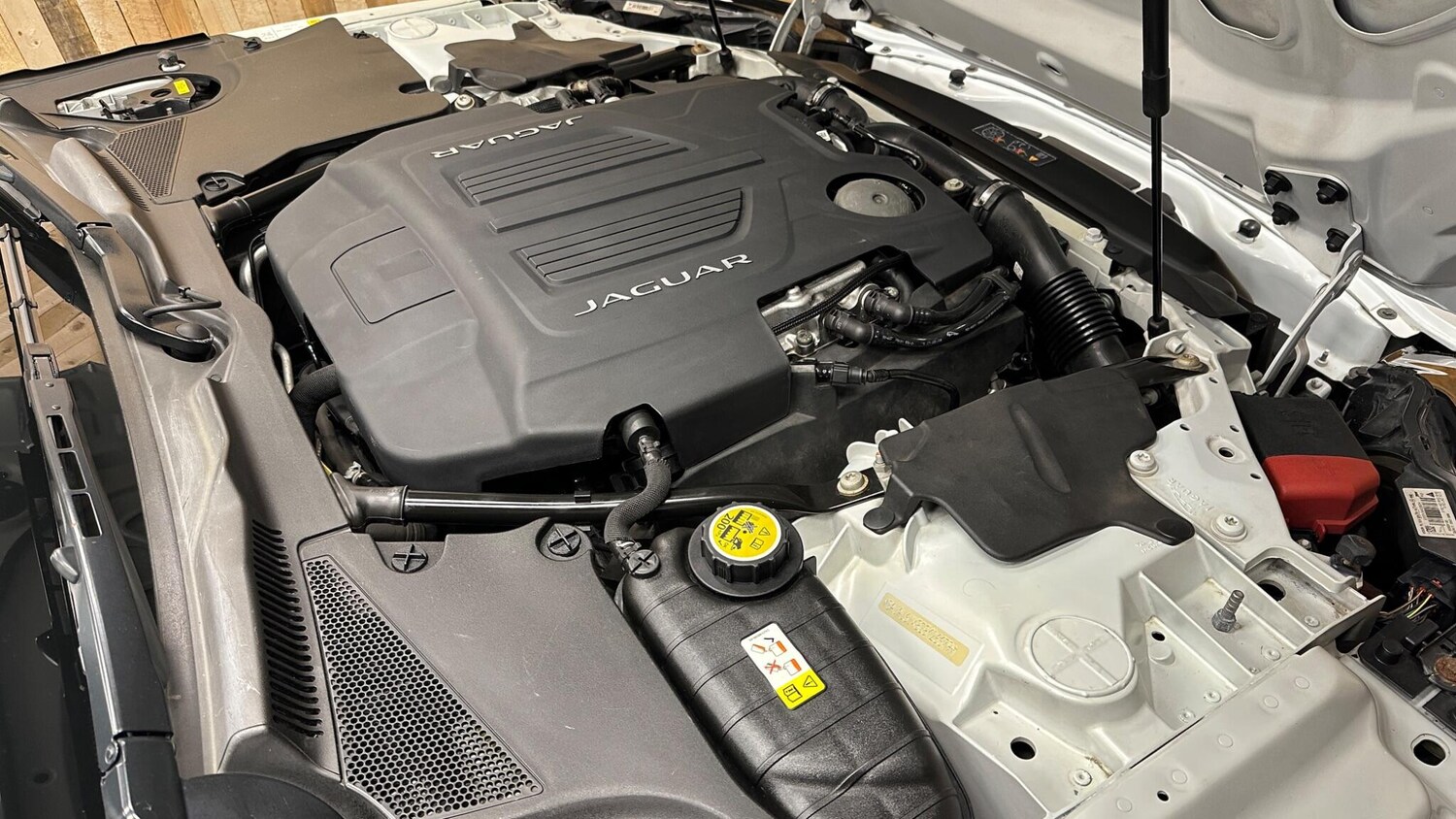 Used Jaguar F-Type for sale - 77970051: Photo 30