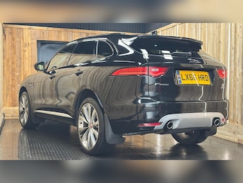 Used Jaguar F-Pace 2016 for sale - 78539427: Photo