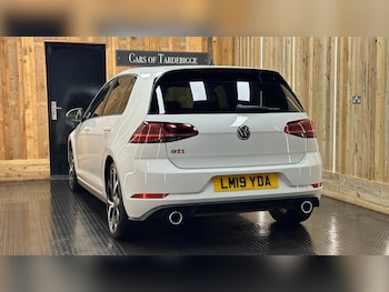 Used Volkswagen Golf 2019 for sale - 78728729: Photo