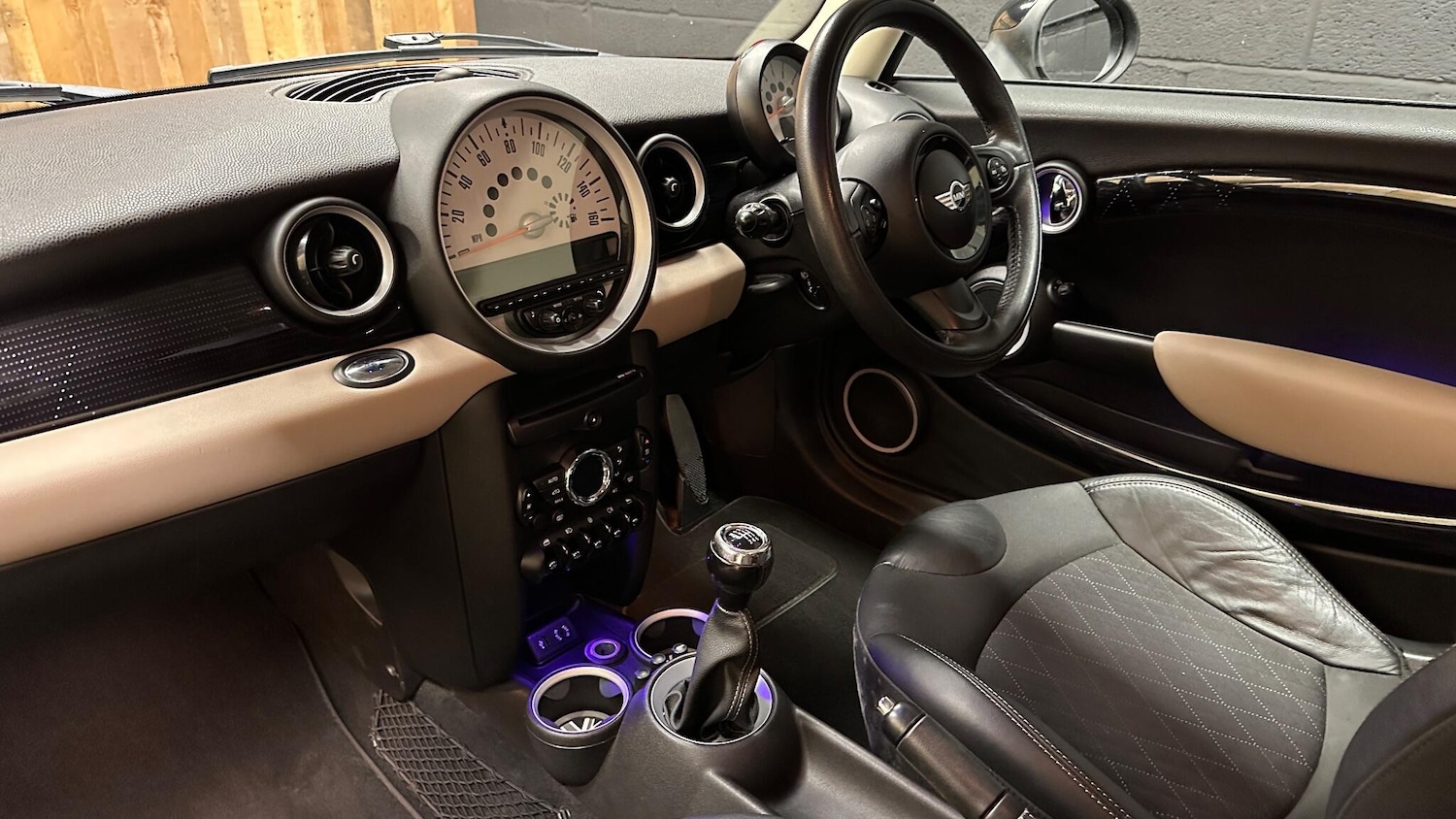 Used MINI Hatch 2013 for sale - 77040760: Photo 15