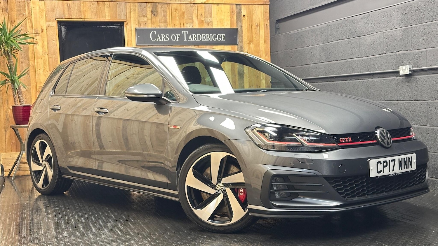 Used Volkswagen Golf 2017 for sale - 76592553: Photo 2