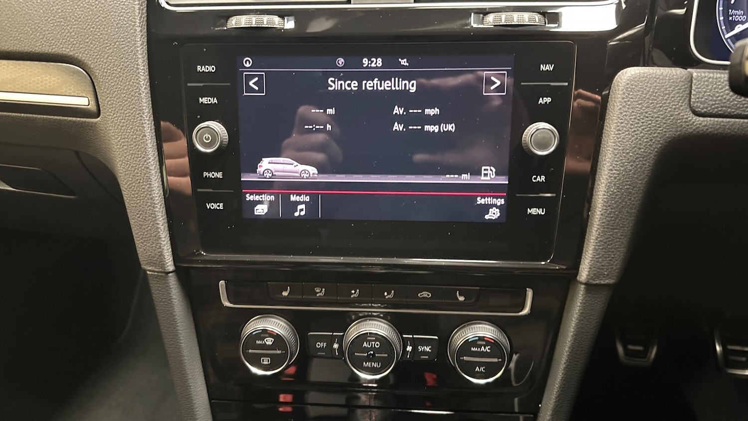 Used Volkswagen Golf 2017 for sale - 76592553: Photo 38