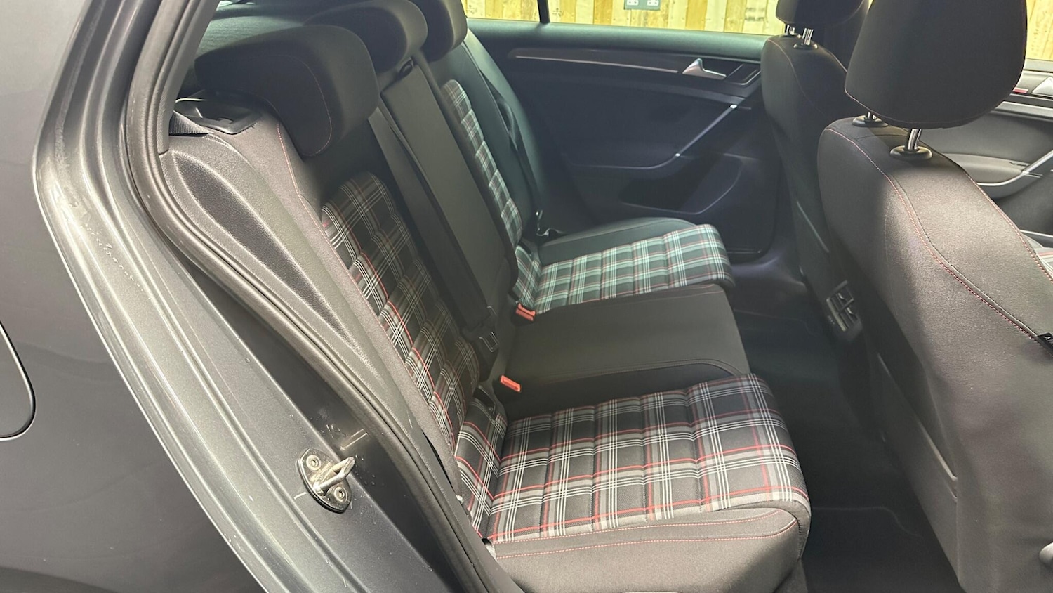 Used Volkswagen Golf 2017 for sale - 76592553: Photo 42